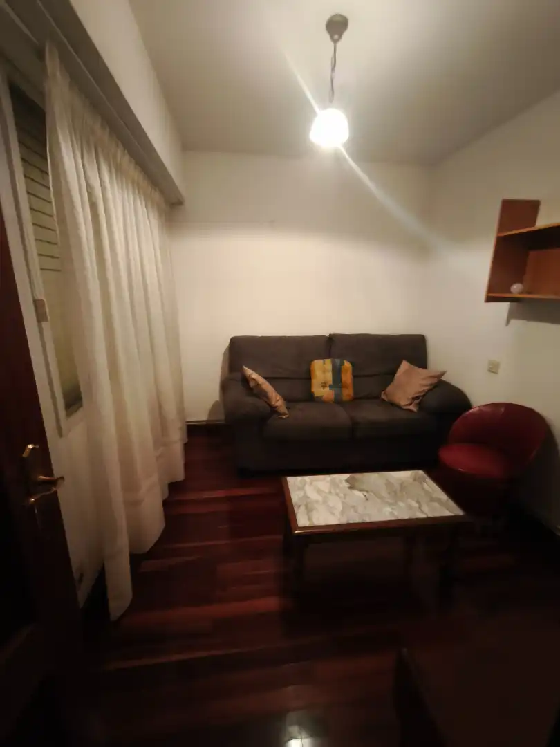 Living room of Flat for rent in Santiago de Compostela   with Heating, Parquet flooring and Furnished