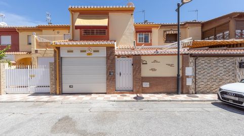 Foto 2 de Casa adosada en venta en Virgen de Loreto, 7, Avda. De los Ogíjares, Armilla