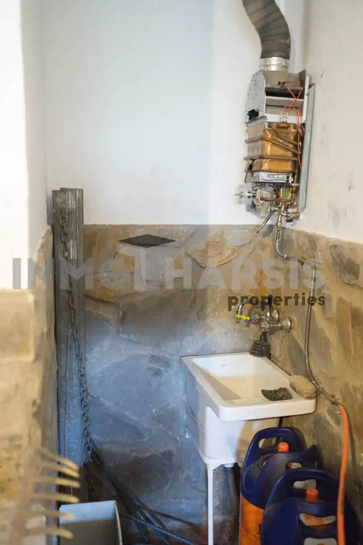 Bany de Casa o xalet en venda en Abrucena amb Jardí privat, Terrassa i Moblat