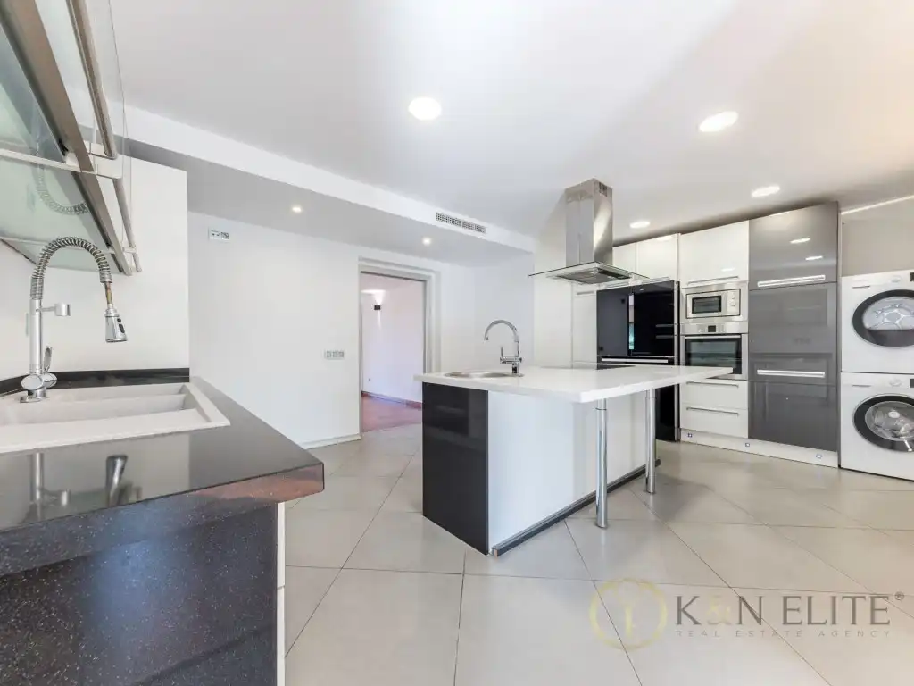Casa con piscina en venta en Avenida Coloma, imagen 19