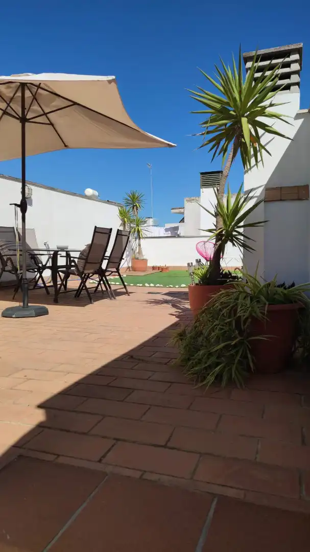 Terraza de Ático de alquiler en Sanlúcar de Barrameda con Aire acondicionado, Calefacción y Terraza