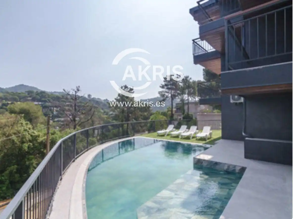 Villa avec piscine à vendre à Carrer Dublín