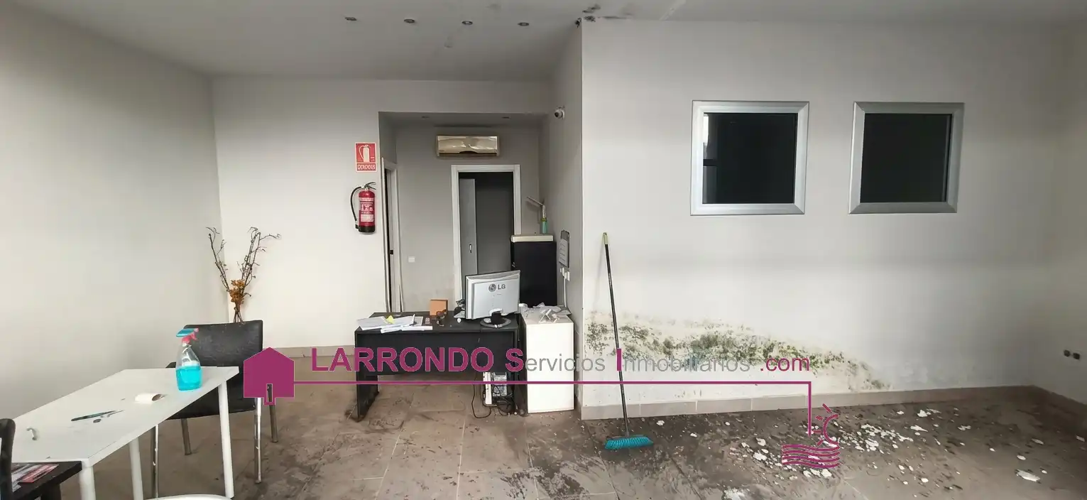 Business premises for sale in Carrer del Mestre Roca 13, imagen 14