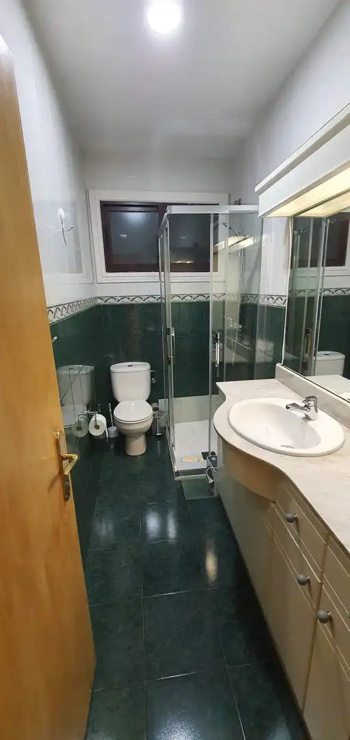 Badezimmer von Haus oder Chalet zur Miete in Vigo  mit Heizung und Möbliert