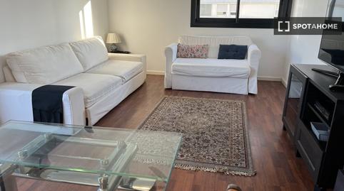 Foto 4 de Apartamento para compartir en El Gornal, Barcelona