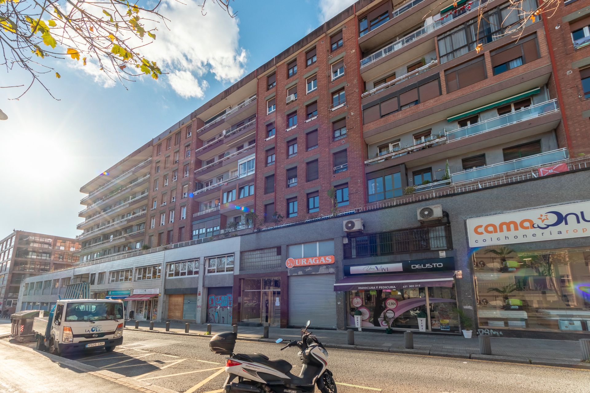 Exterior view of Flat for sale in Bilbao   with Heating, Furnished and Oven