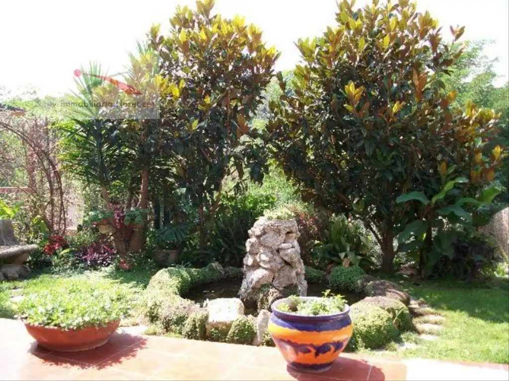 Casa amb jardí en venda a Palafolls