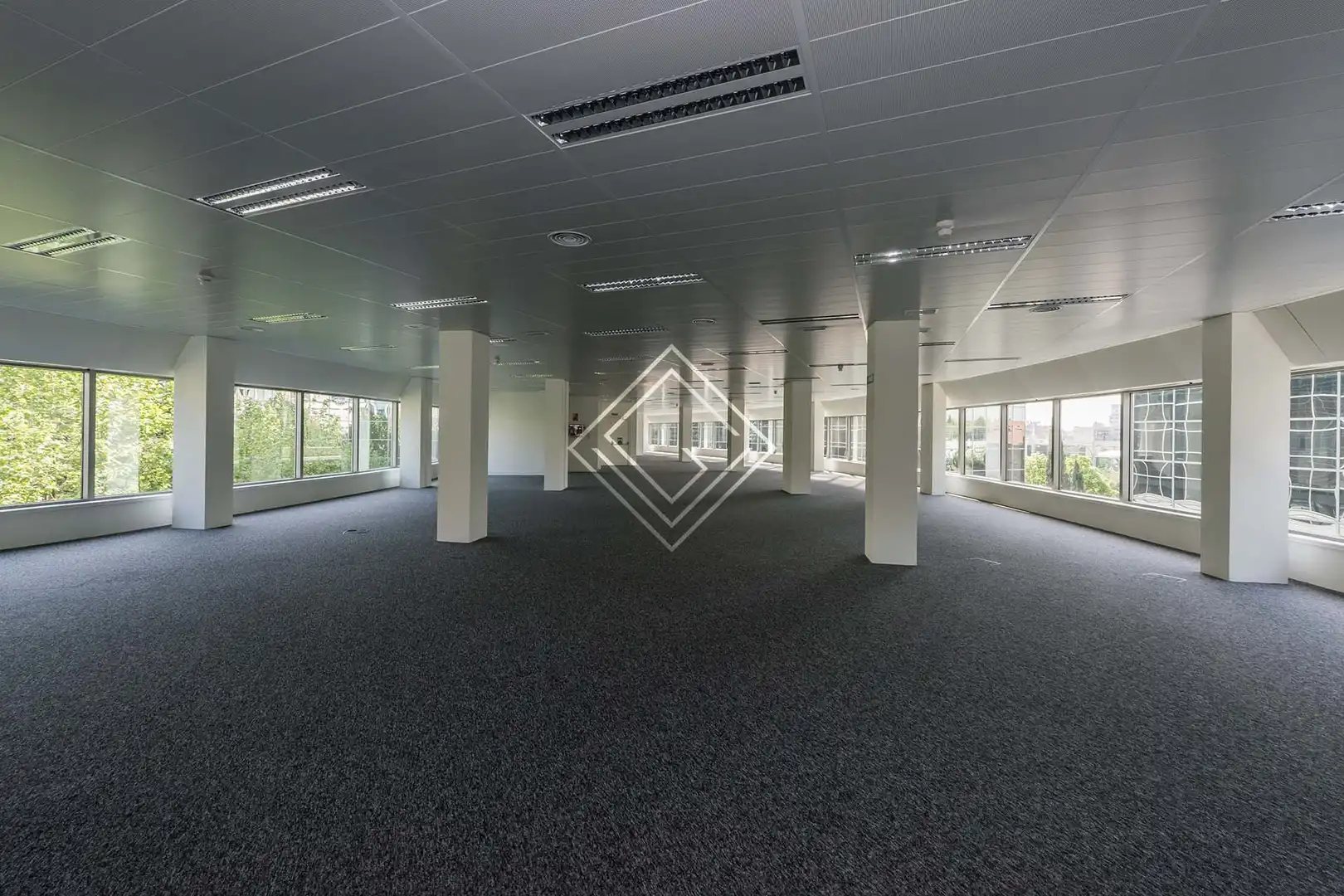 Office for rent in Madrid  with Air Conditioner and Heating