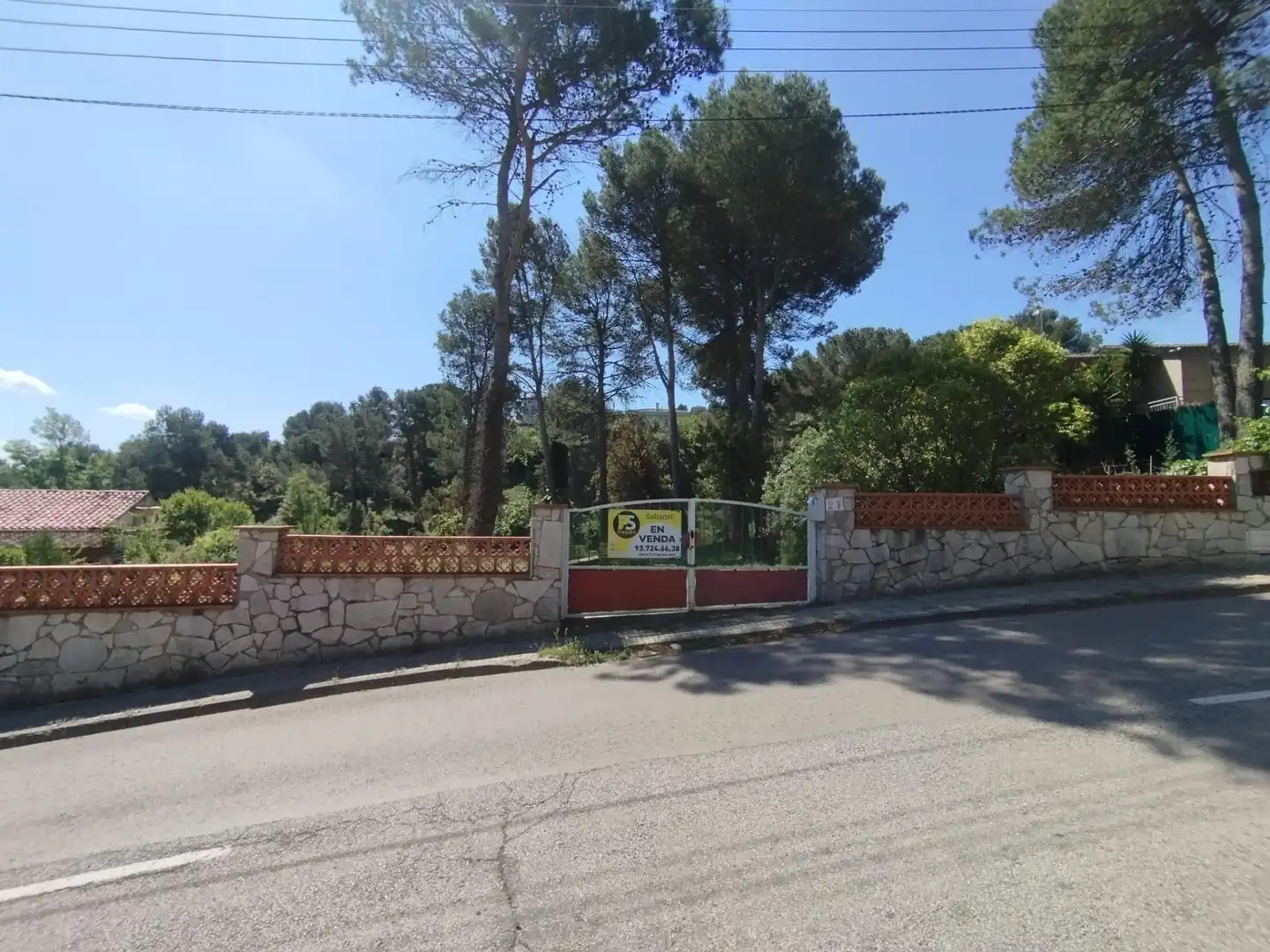 Residential land for sale in Calle COVA SIMANYA
