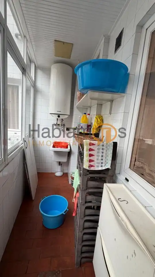 Cocina de Piso en venta en Pontevedra Capital  con Calefacción, Parquet y Trastero