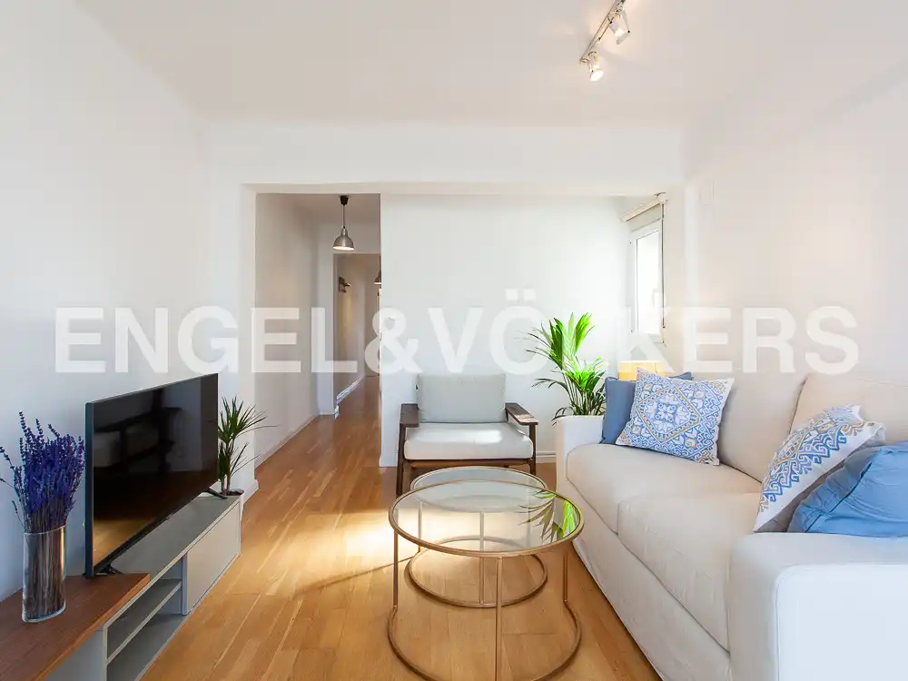 Living room of Attic for rent in Valencia  with Air Conditioner, Heating and Parquet flooring