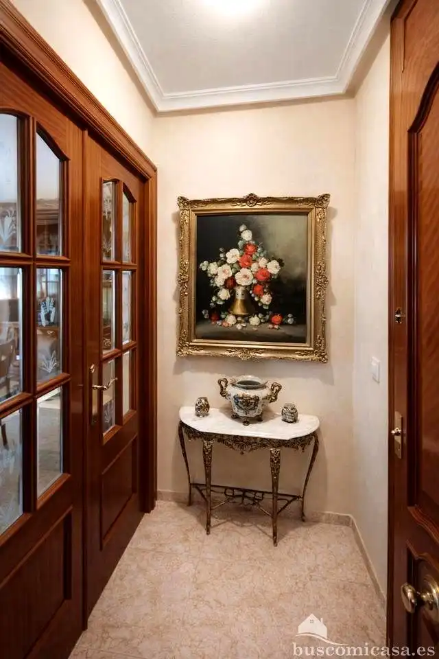 Piso en venta en Linares con Balcón