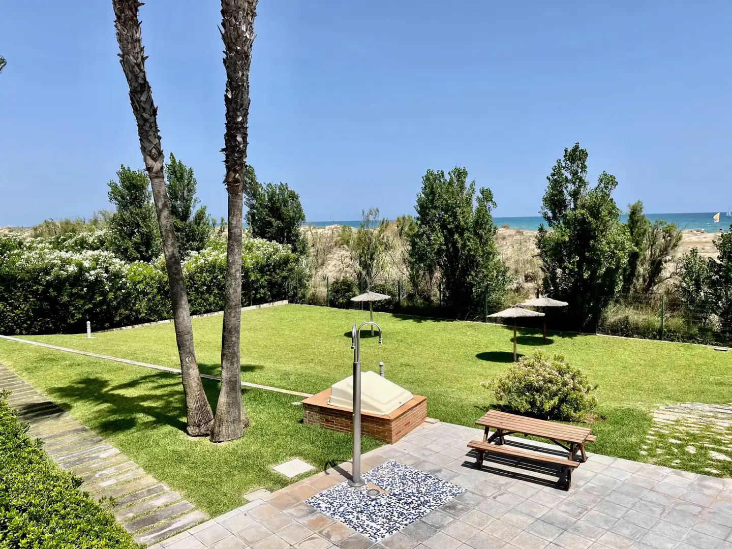 Garten von Wohnungen zur Miete in Oliva mit Klimaanlage, Terrasse und Möbliert