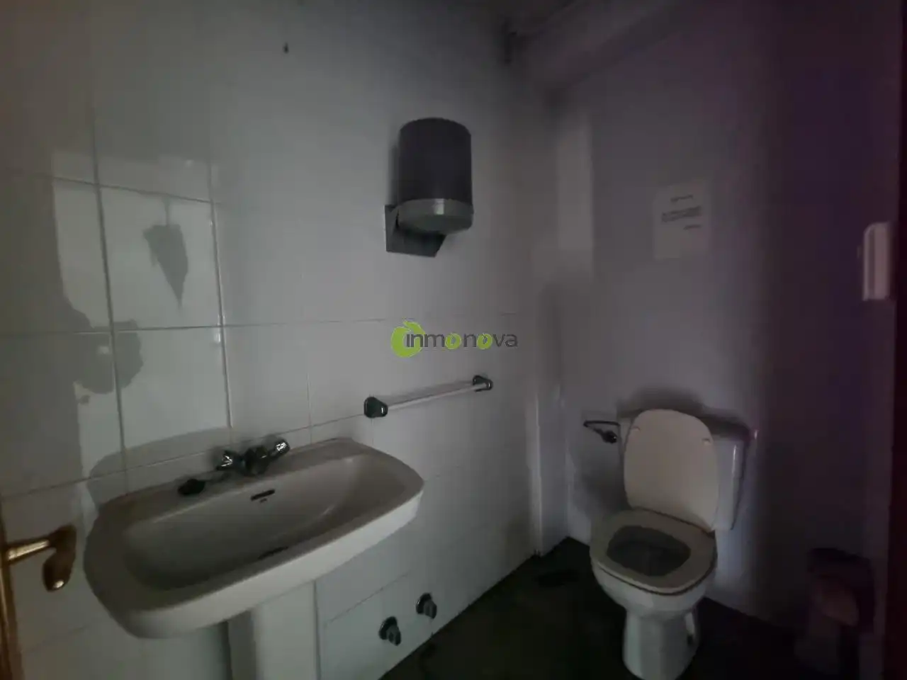 Baño de Oficina en venta en Vigo 