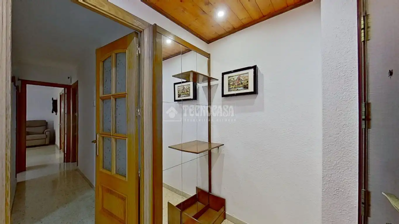 Flat for sale in Manresa  with Air Conditioner, Heating and Balcony