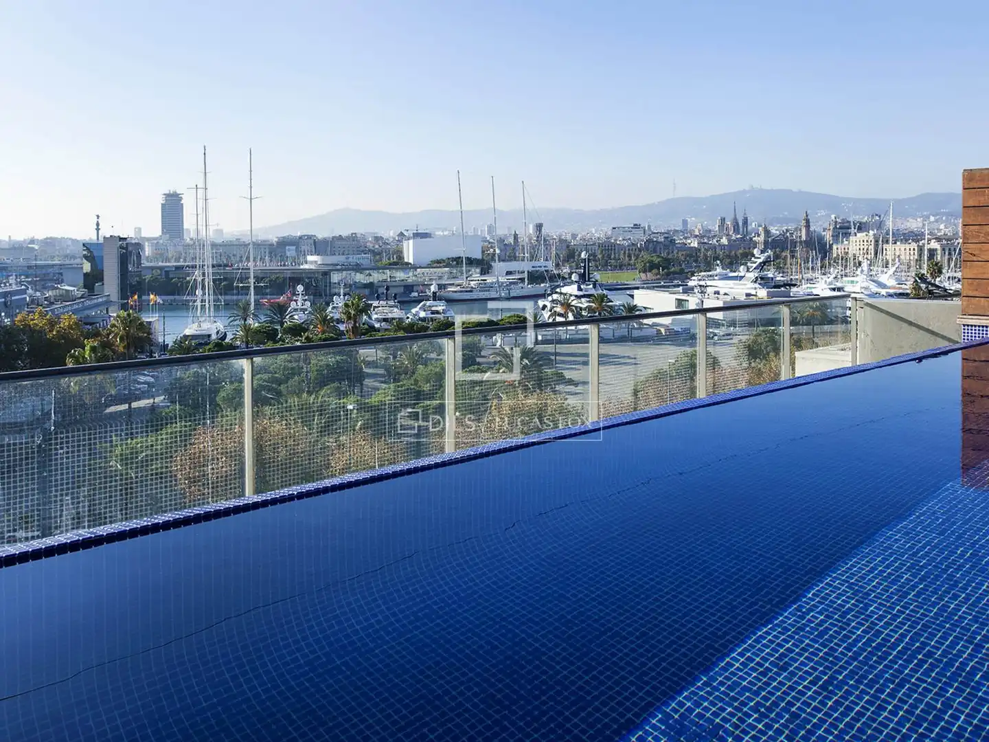 Piscina de Àtic en venda en Barcelona amb Aire condicionat, Parquet i Terrassa
