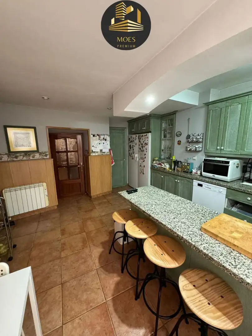 Casa amb terrassa en venda a Centro ciudad, imagen 4