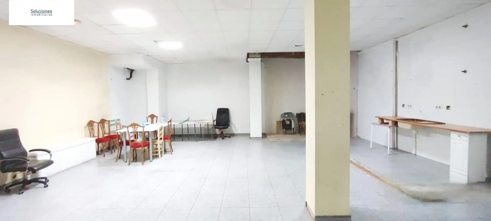 Local de alquiler en La Roda