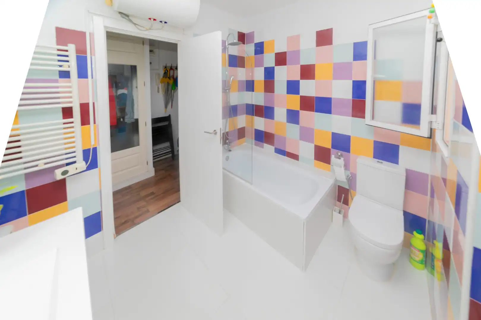 Baño de Piso de alquiler en Madrid con Aire acondicionado, Calefacción y Amueblado