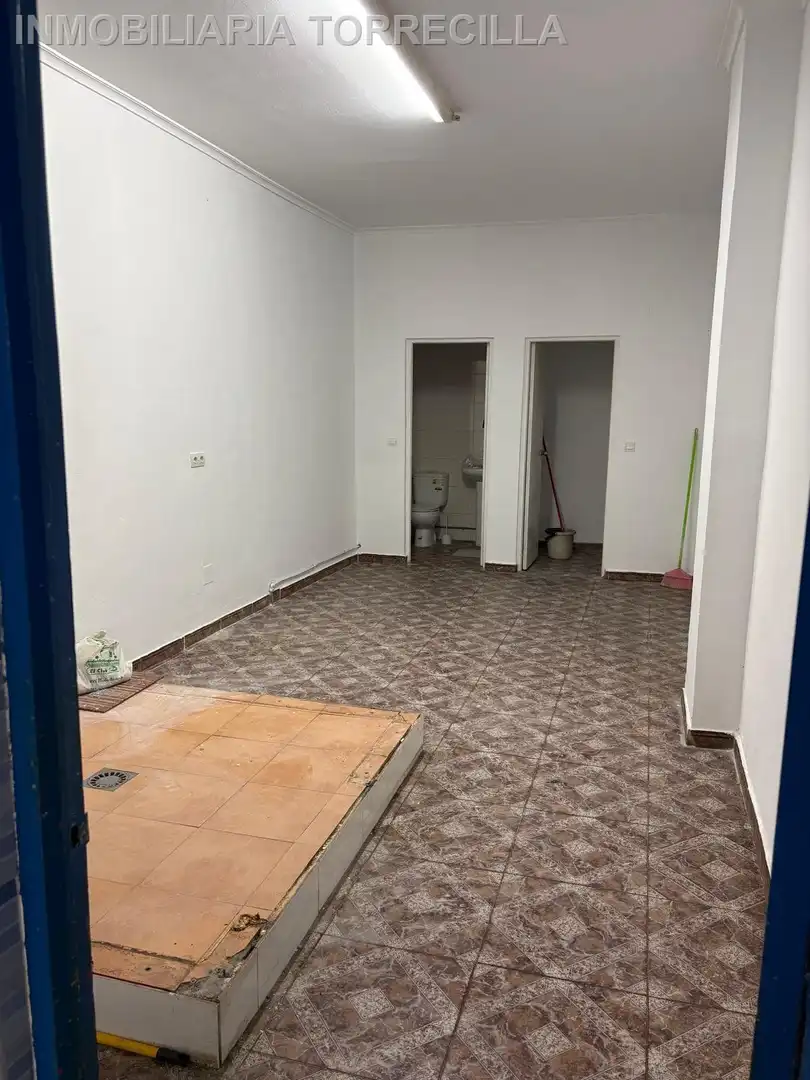 Geschaftsraum zur Miete in DOCTOR ESQUERDO , Hospital