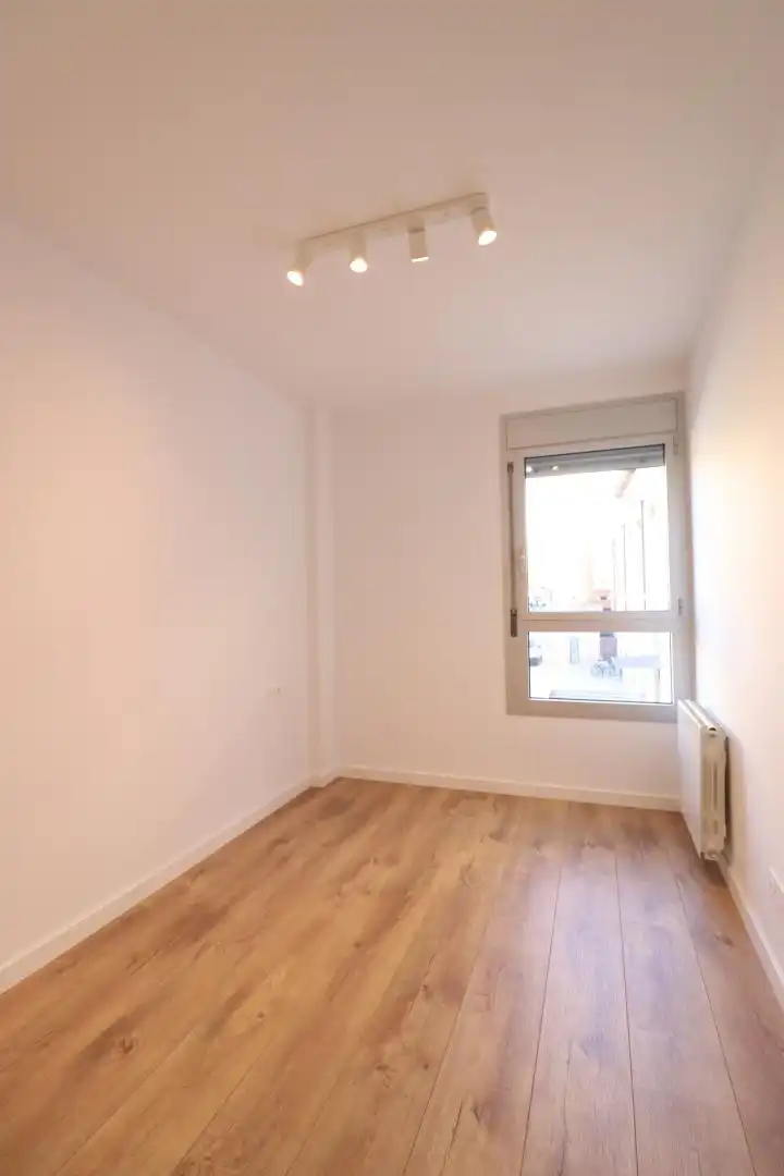 Flat for rent in de l'Aurora, Centre