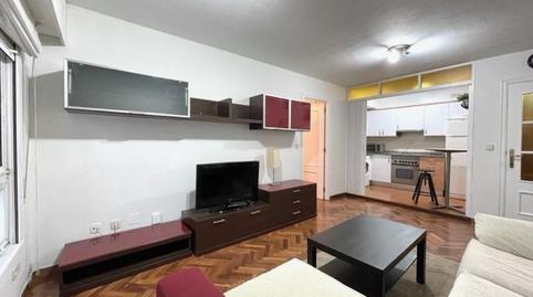 Foto 4 de Apartamento de alquiler en Rúa Costa Da Unión, Falperra - Santa Lucía, A Coruña Capital