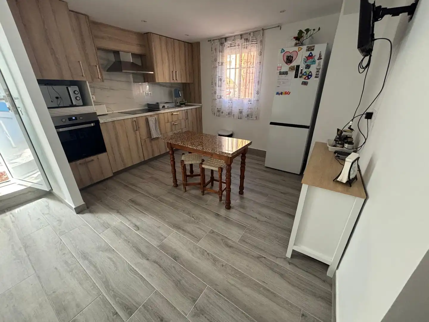 Cuina de Casa o xalet en venda en Alameda amb Terrassa