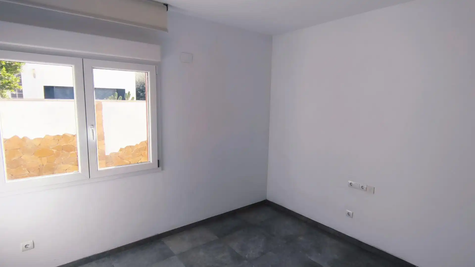 Habitación de Casa o chalet en venta en Mutxamel con Aire acondicionado, Calefacción y Jardín privado
