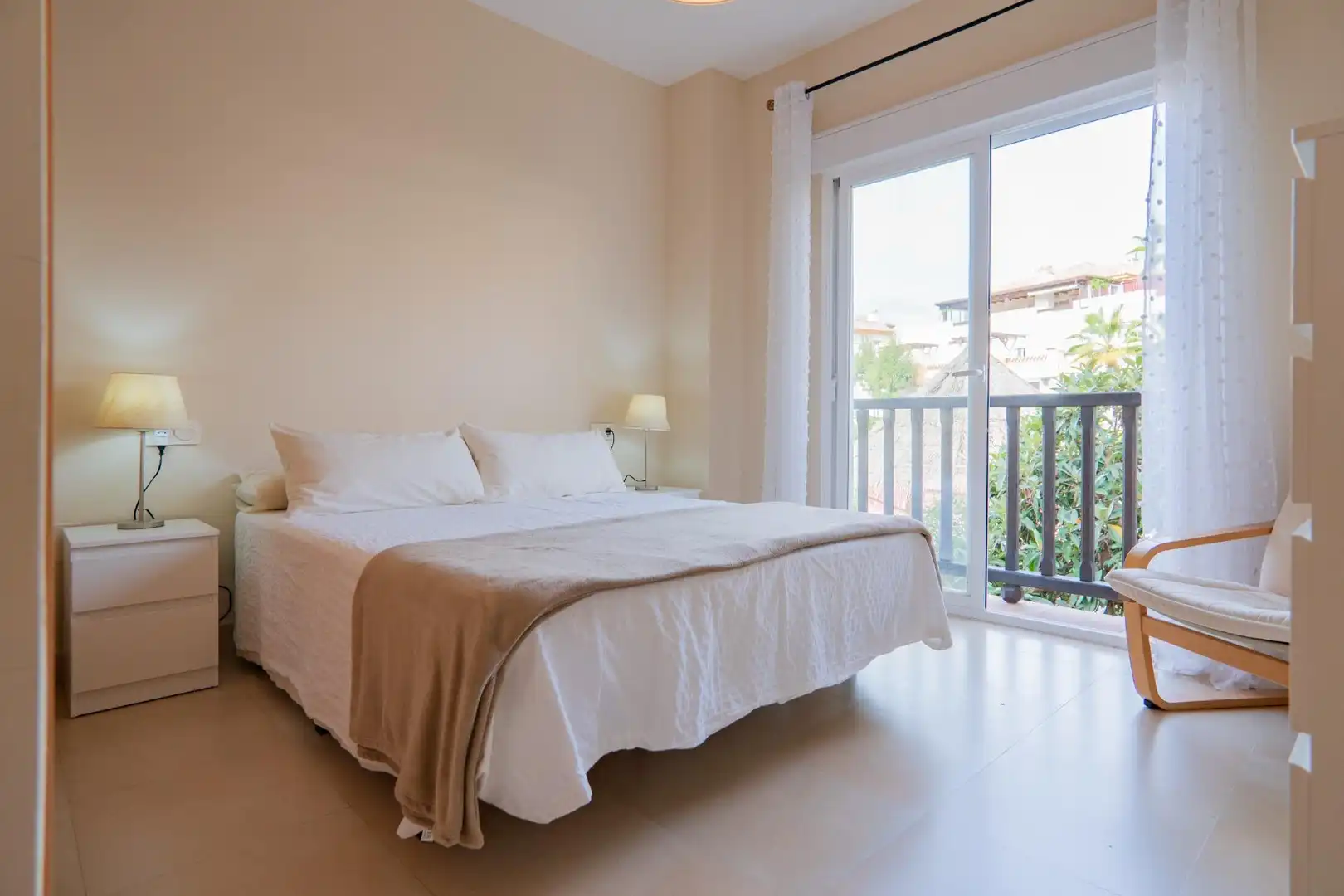 Wohnung zur Miete in Caleta de Vélez