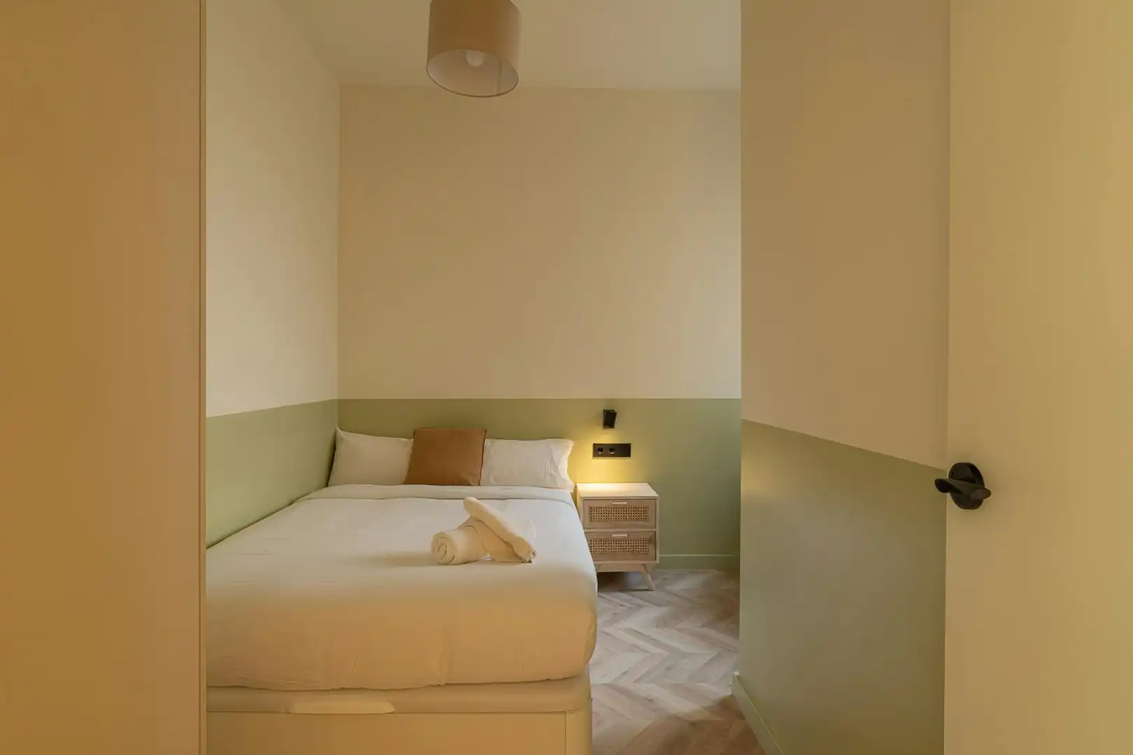 Habitación de Piso de alquiler en Barcelona con Aire acondicionado, Calefacción y Amueblado