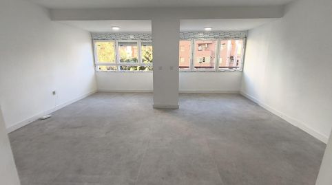 EXCLUSIVA VIVIENDA REFORMADA EN EDIFICIO REPRESENTANTES  LUZ Y DISEÑO EN PLENO CORAZÓN DE ALICANTE