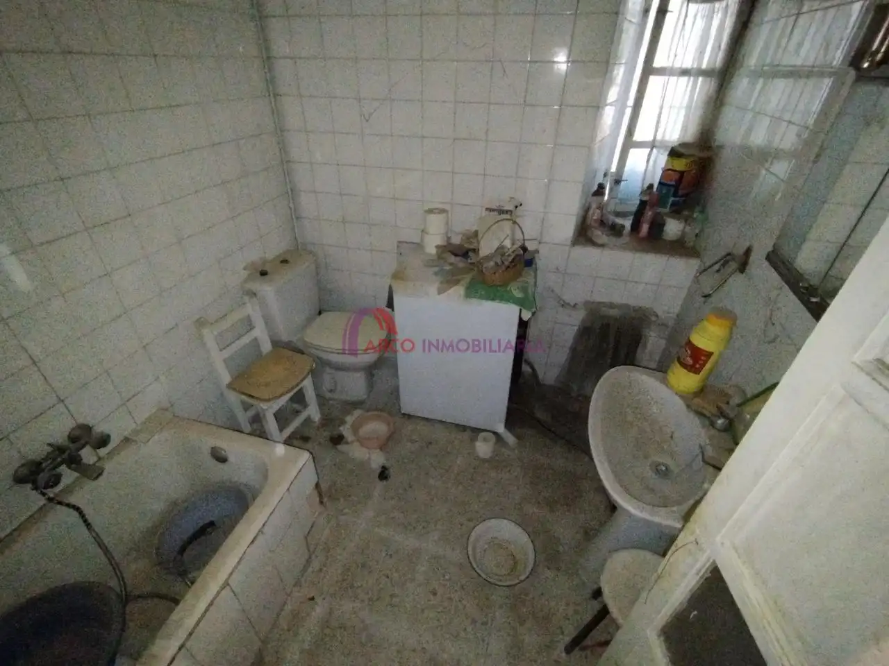 Cuina de Casa adosada en venda en Arcos amb Calefacció, Jardí privat i Traster