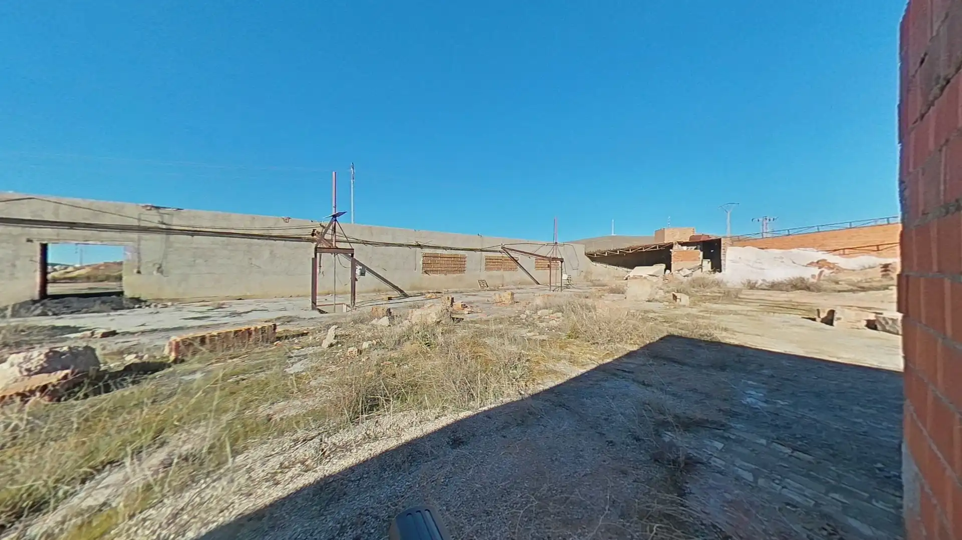 Fabrikhallen zum Verkauf in Torrenueva, Santa Cruz de Mudela