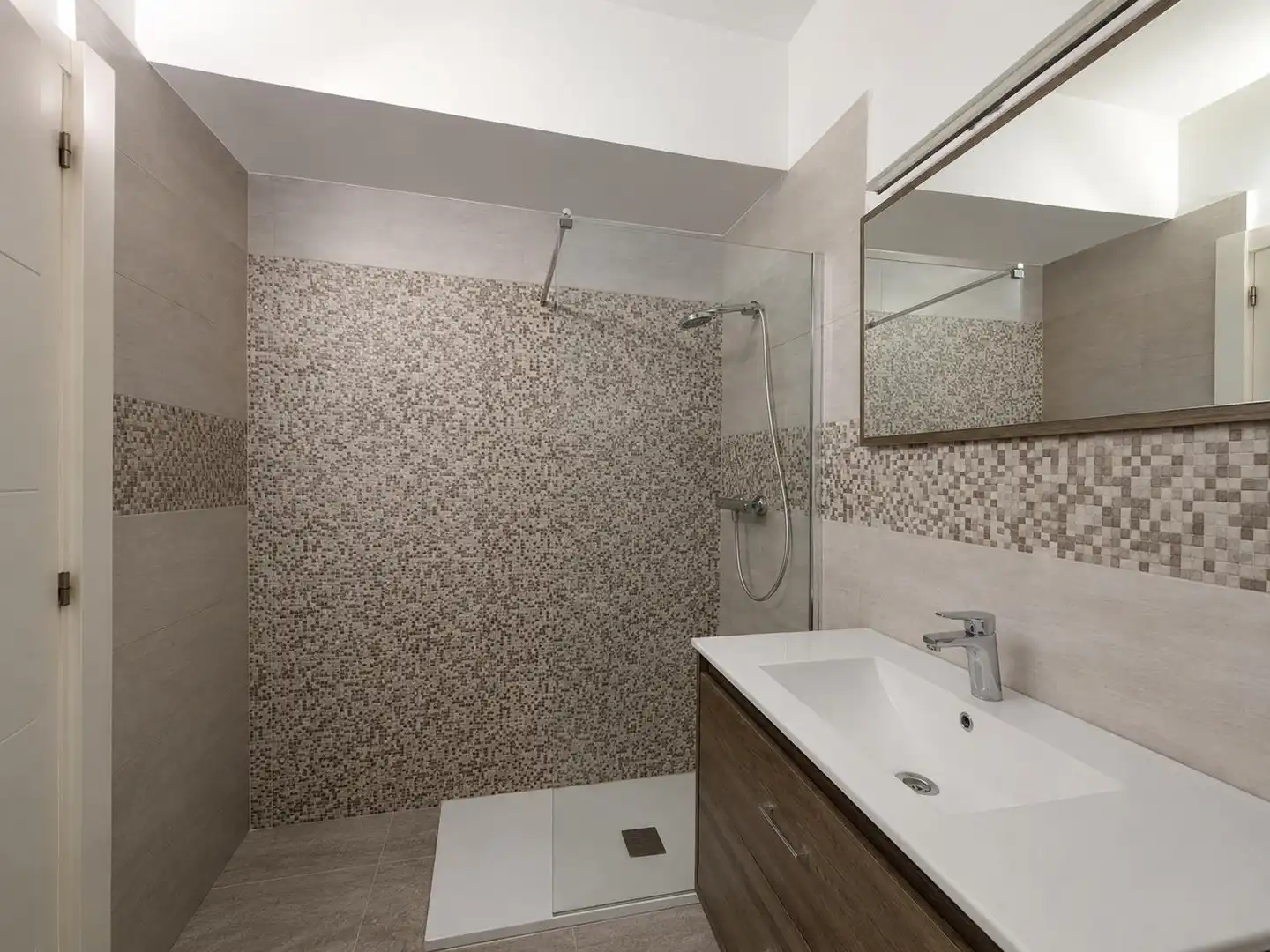 Bany de Apartament en venda en Alicante / Alacant amb Terrassa i Moblat