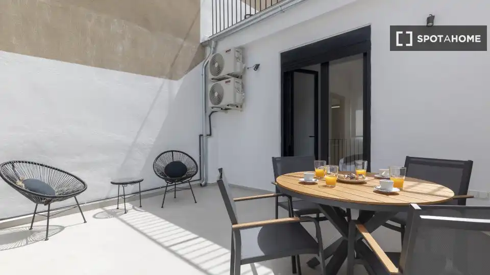 Terrace of Flat for rent in Valencia  with Air Conditioner, Heating and Furnished