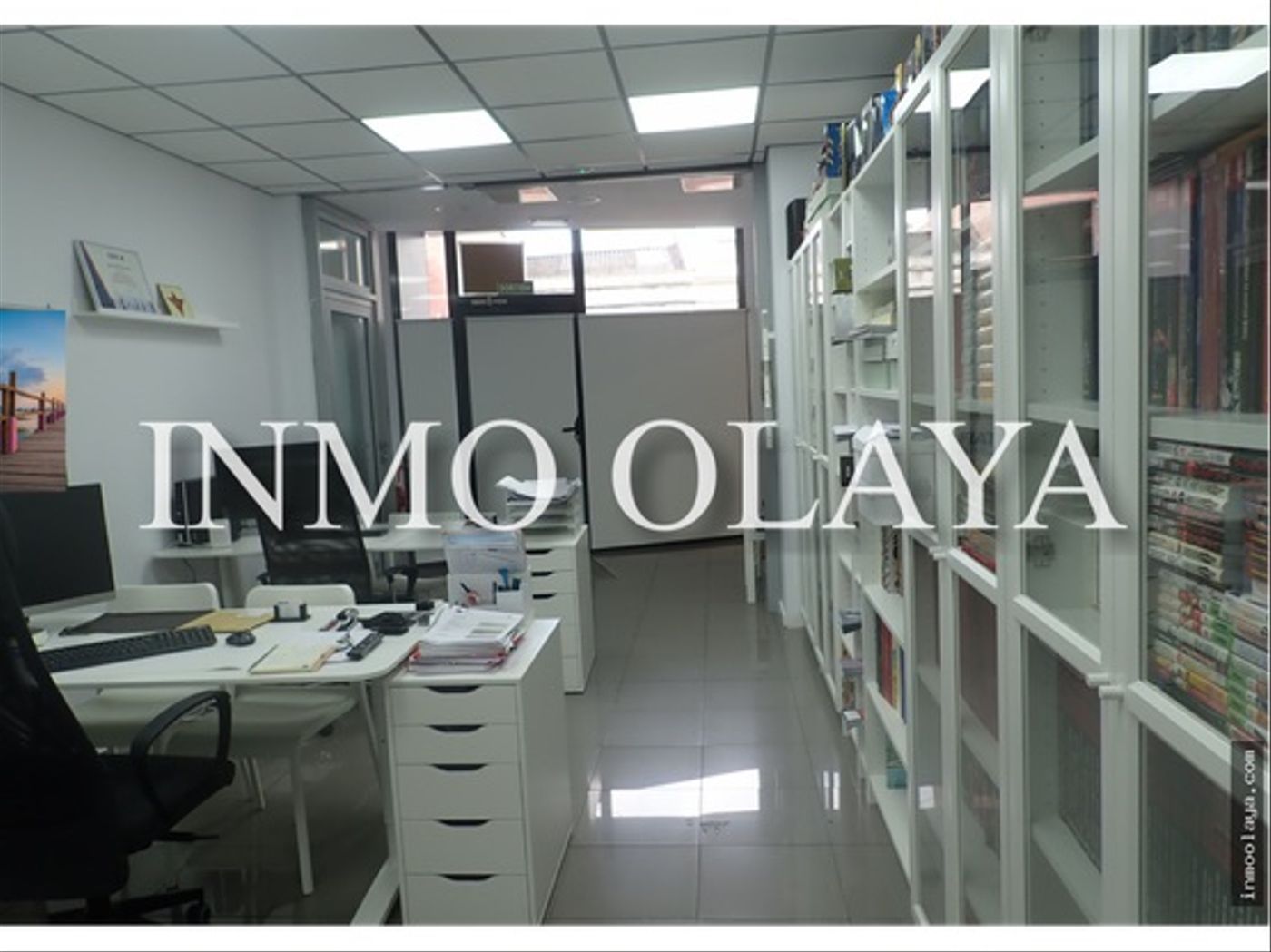 Premises for sale in El Prat de Llobregat  with Air Conditioner, Heating and Furnished