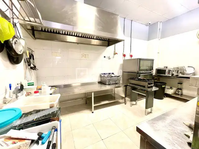 Cuina de Local en venda en Oropesa del Mar / Orpesa amb Aire condicionat i Alarma