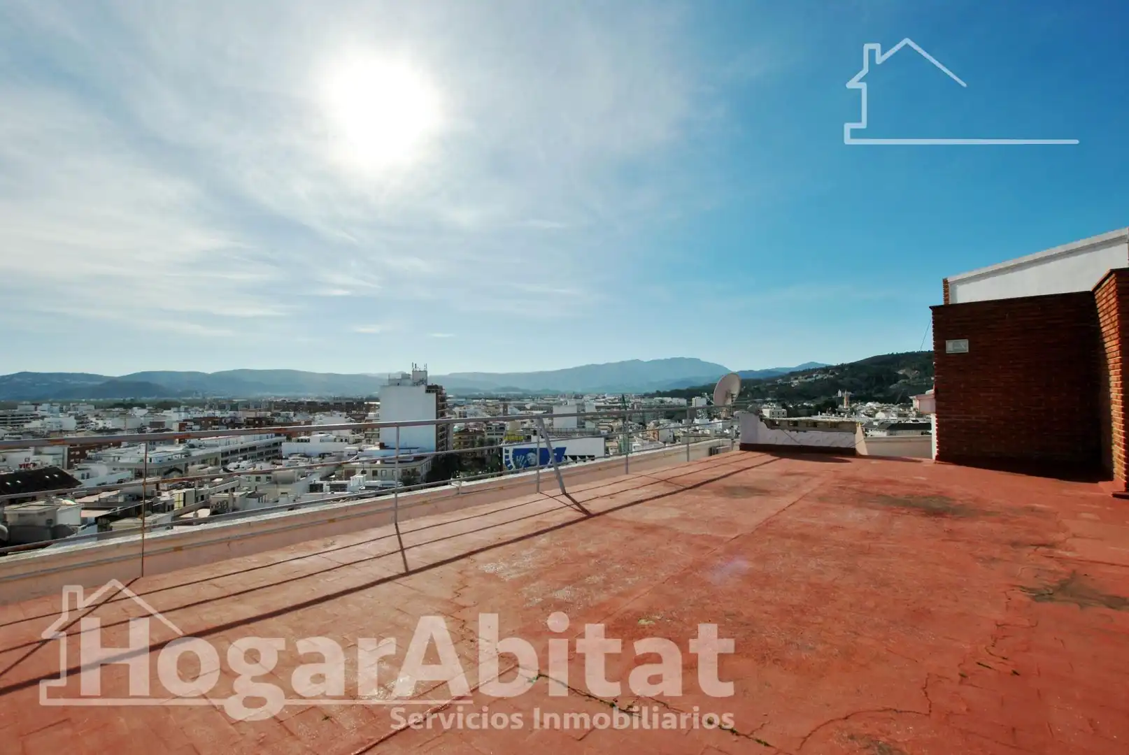 Exterior view of Flat for sale in Gandia  with Air Conditioner, Terrace and Balcony