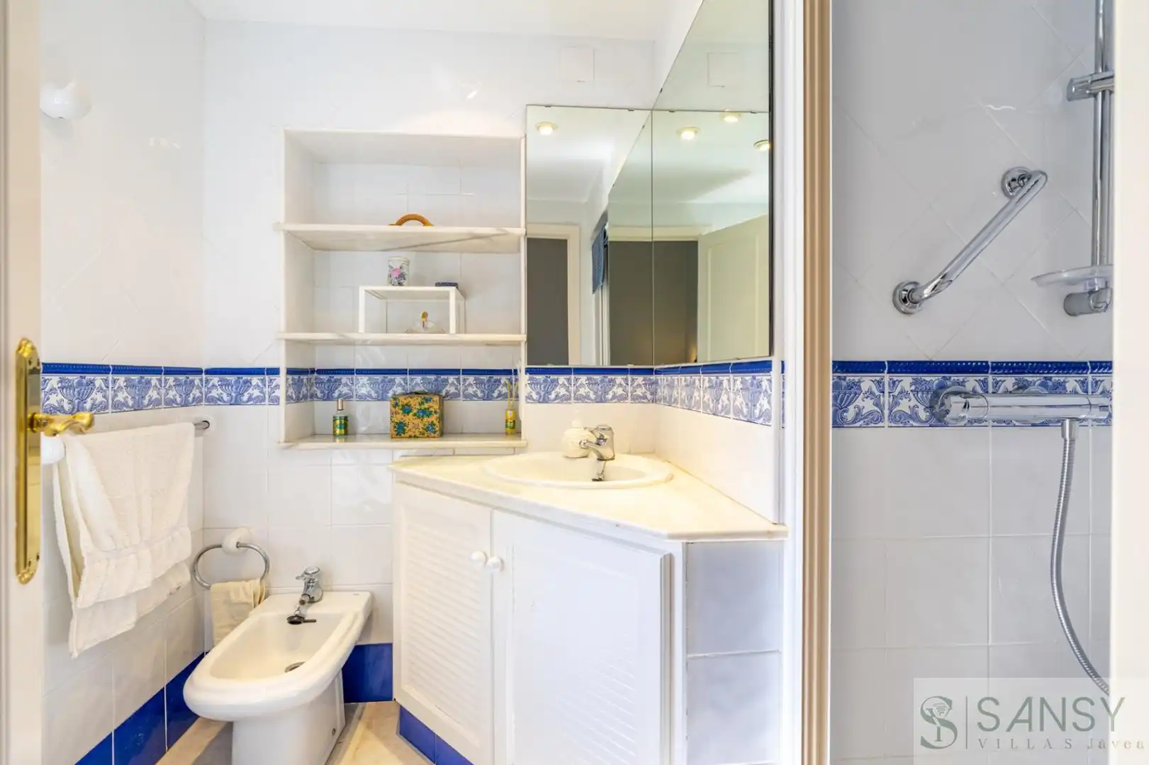 Houses for sale in Las Rotas / Les Rotes