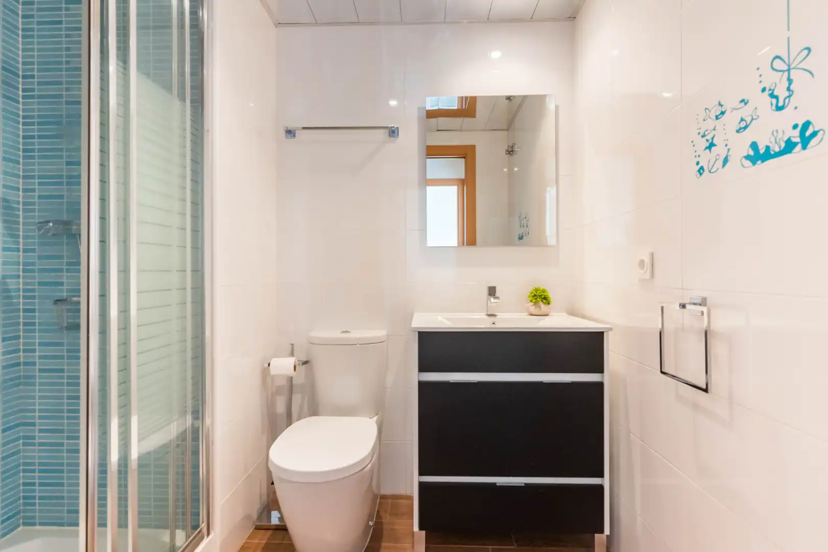 Baño de Piso en venta en Pilar de la Horadada con Aire acondicionado, Calefacción y Jardín privado