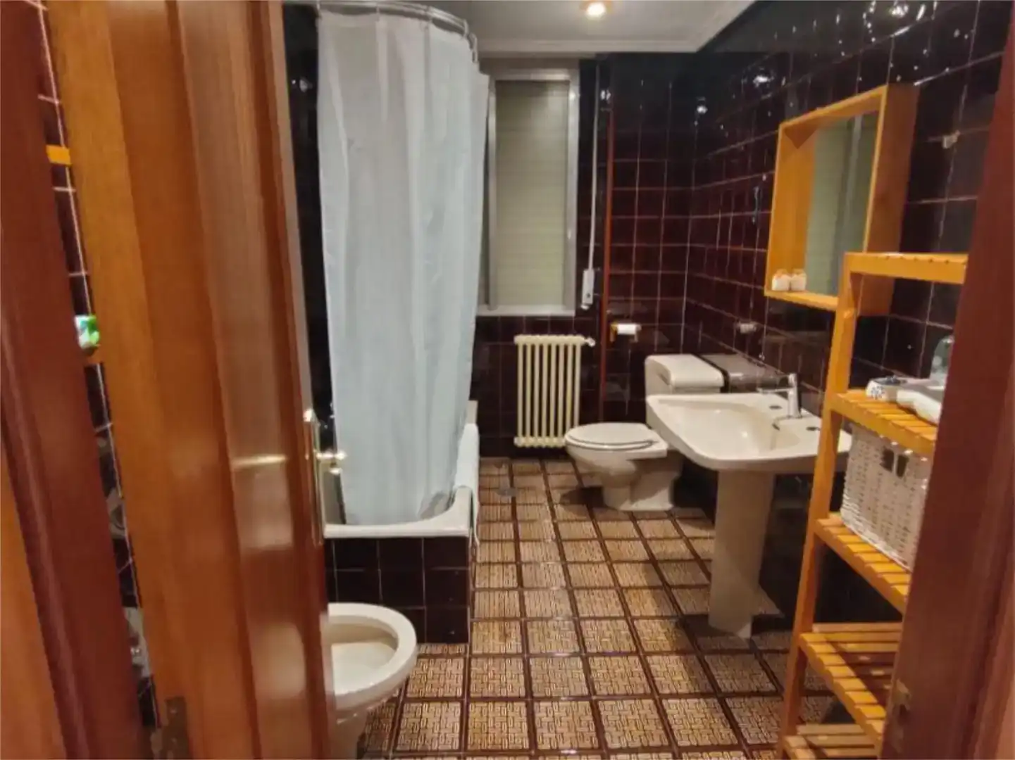 Badezimmer von Wohnung zur Miete in  Logroño