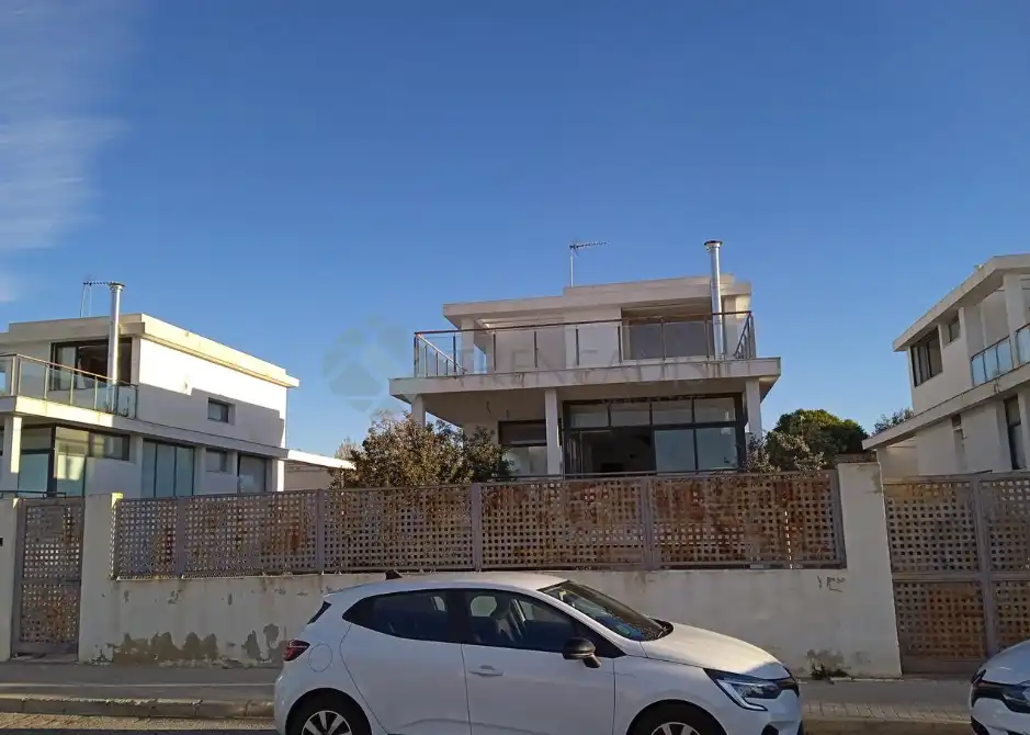 Vista exterior de Pis en venda en Riba-roja de Túria