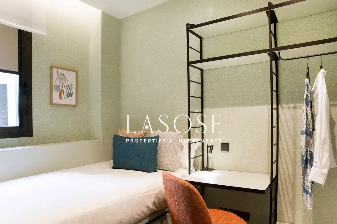 Flat with pool to rent in Carrer Consell de Cent, imagen 3