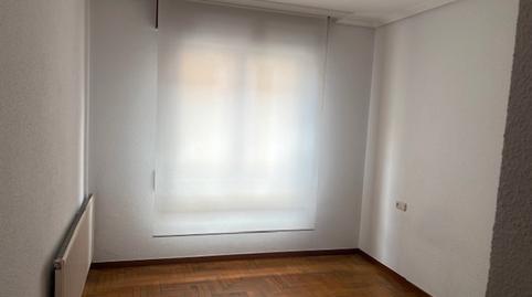 Photo 5 of Flat for sale in Calle Benjamín de Tudela, 35, Mendebaldea - Ermitagaña, Navarra