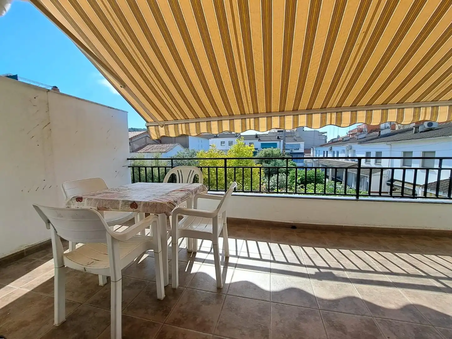 Terrassa de Pis en venda en Olesa de Montserrat amb Aire condicionat, Calefacció i Jardí privat