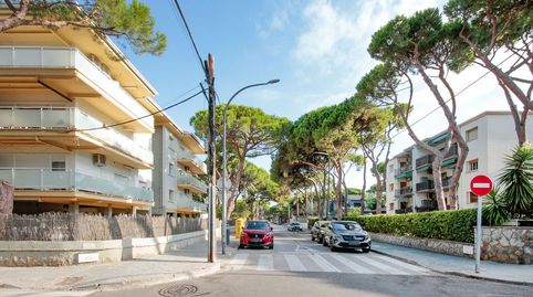 Foto 4 de Piso en venta en C/ Vint-i-u, La Pineda, Castelldefels