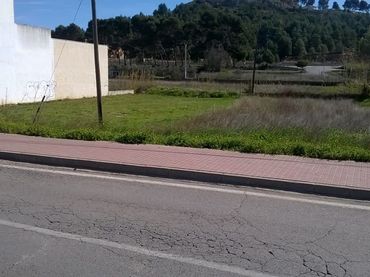 Terreno residencial en venta en Calle Ramón y Cajal