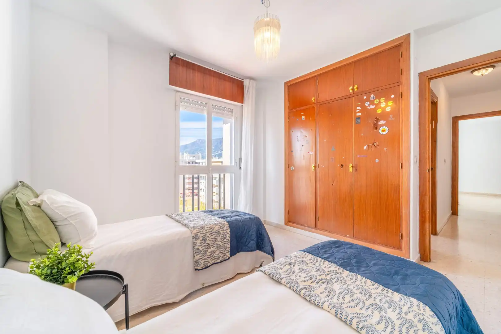 Habitación de Piso en venta en Fuengirola con Terraza, Trastero y Piscina comunitaria