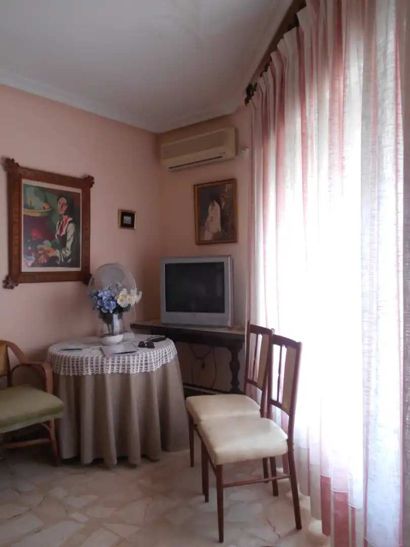 Piso con terraza en venta en Calle Ciudad de Montilla, imagen 3