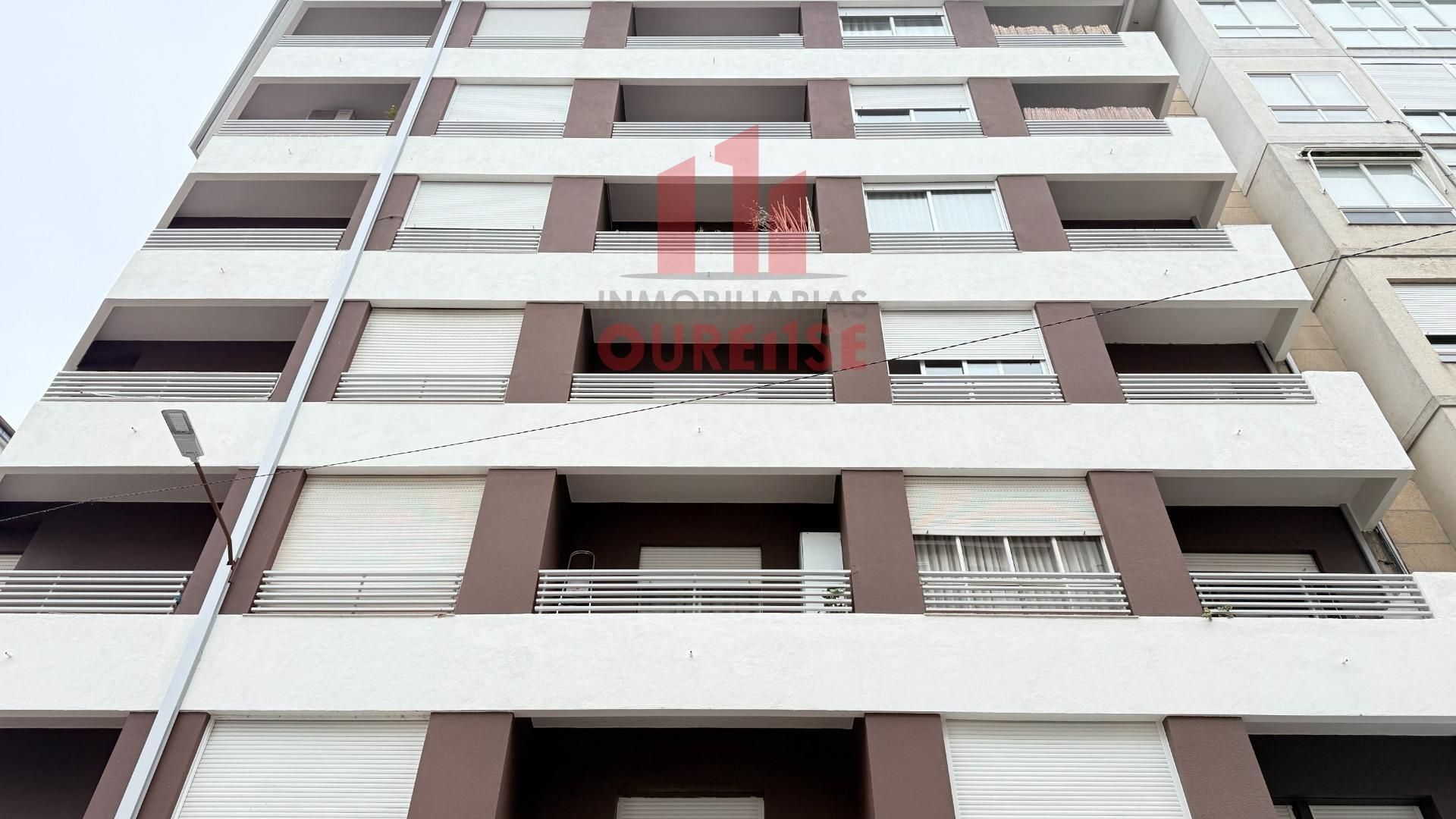 Vista exterior de Pis de lloguer en Ourense Capital  amb Calefacció i Balcó
